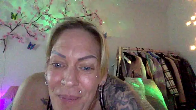 SweetChaosX Webcamshow