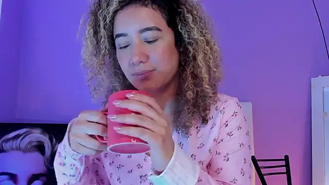 Charlotte11-11 – Live XXX-chat