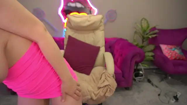 BellaLaPetit 라이브 XXX 채팅