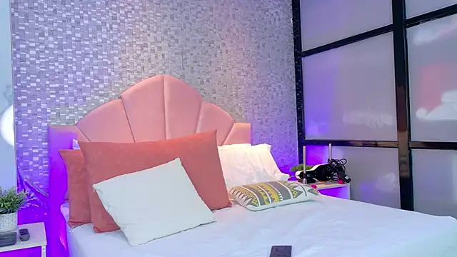 XXX chat uživo modela AshleyBaker1