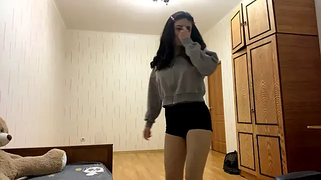 YourMiIa Chat XXX in diretta