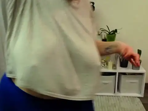 Chat +18 de Lady_Tiana ao vivo