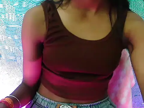 KiaraDoll002 live XXX chat