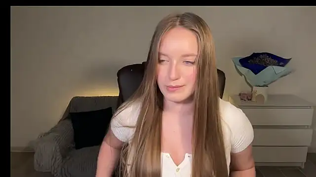 EvaMaddison Adlı Modelin Canlı XXX Sohbeti