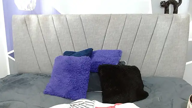 Онлайн чат XXX luna_merie