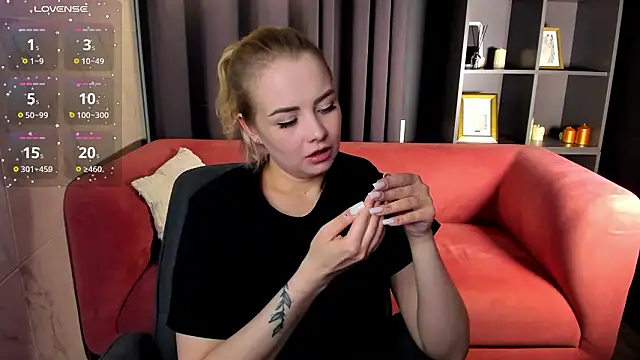 StephanieSweety Chat XXX in diretta