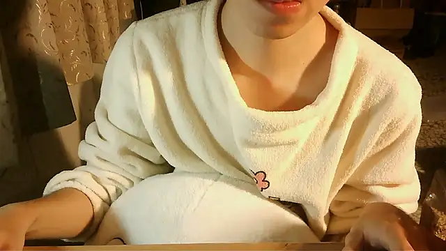 KYU890428 Webcam show