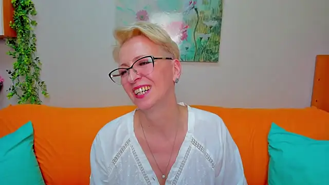 Chat +18 de iamyourdream89 ao vivo