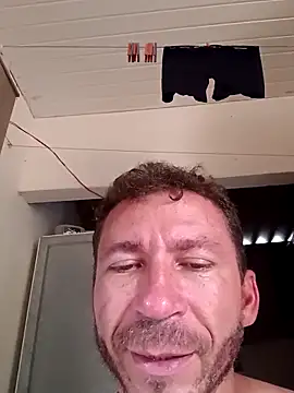 RobertoLuiz84 Chat XXX live