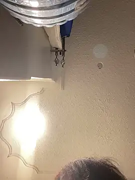 Dellah27のライブXXXチャット