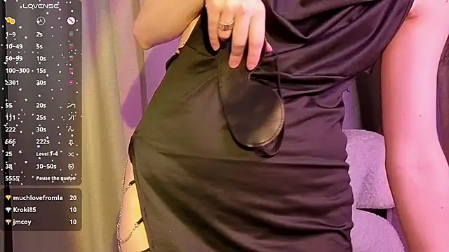 NicoleLuxe – Naživo XXX chat