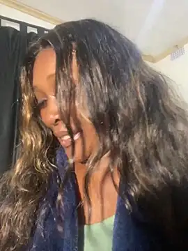 Cardiebae89 লাইভ XXX চ্যাট