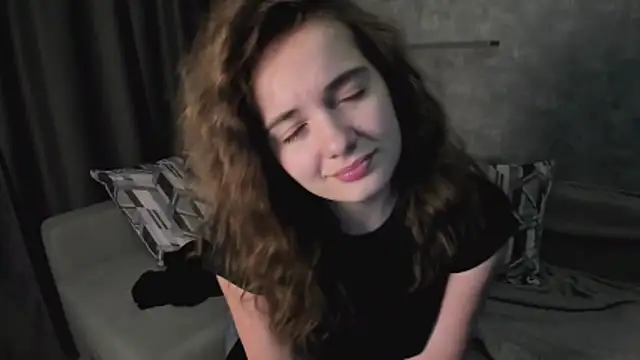 KristinaLoison's Live XXX Chat