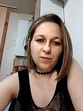 AdaJoy Adlı Modelin Canlı XXX Sohbeti