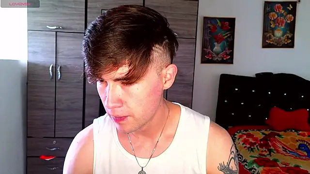 samael1107 在線直播表演