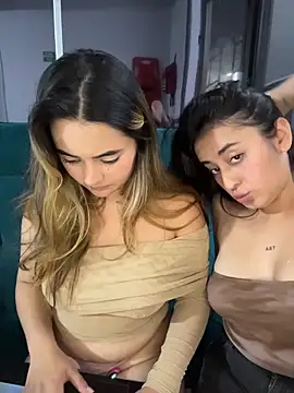 Antonella_Julieta Live XXX-chat