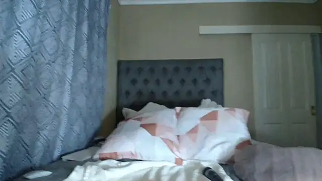 nanababe1 Live XXX Chat