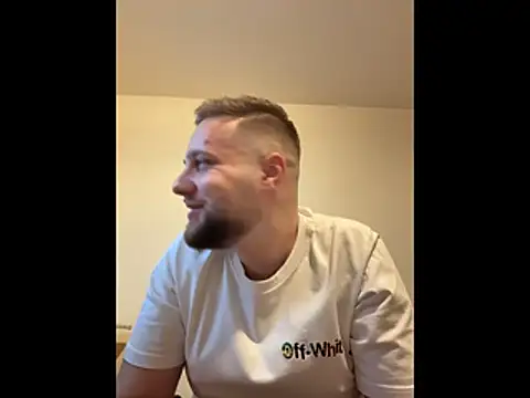 Webkamerová show KingAdonisss