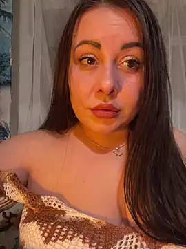 DaisyStreet 现场XXX聊天