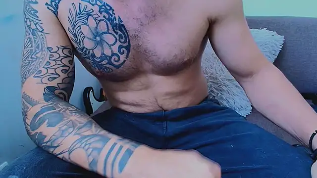 thomas_gun Live XXX-Chat