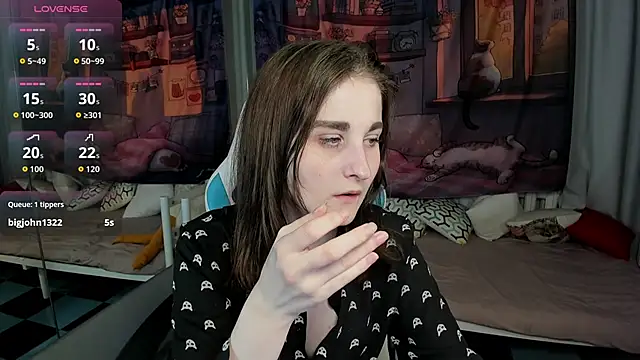 KiraDuvall's Live XXX Chat