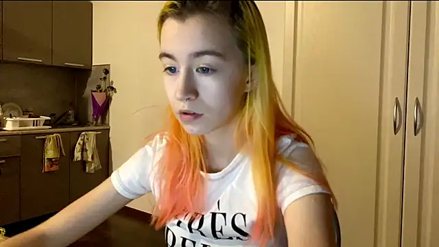 EmilyHein Chat XXX in diretta