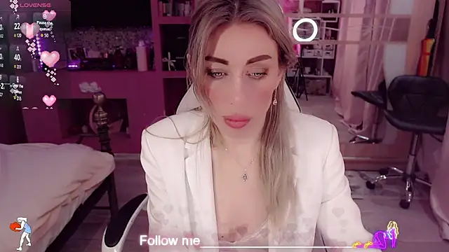 AnnieGOld_ Live XXX-chat