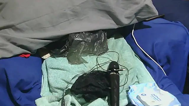 sluttylaura21 Chat XXX in diretta