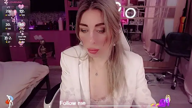XXX chat uživo modela AnnieGOld_
