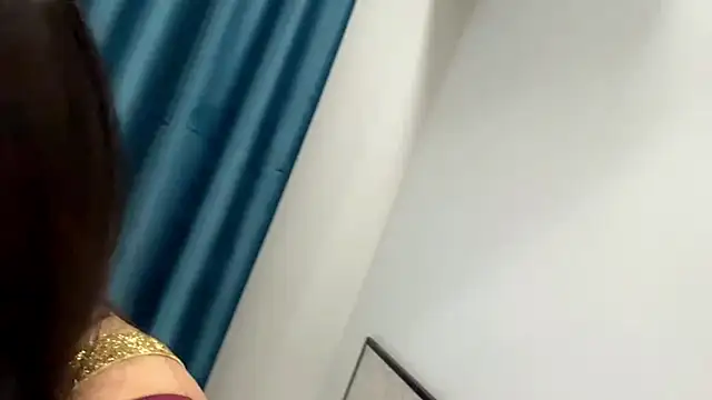 SupremeDividend Live XXX Chat