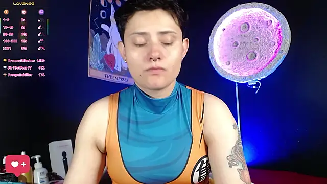 girl_intense444 现场XXX聊天