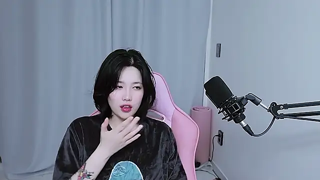 MISA_02 Live XXX Chat