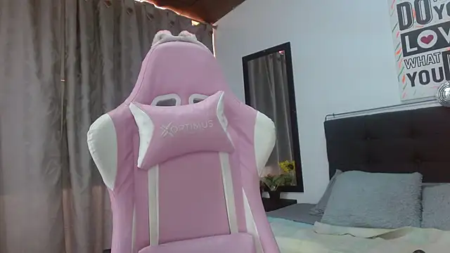 Keyla01_n Live XXX chat