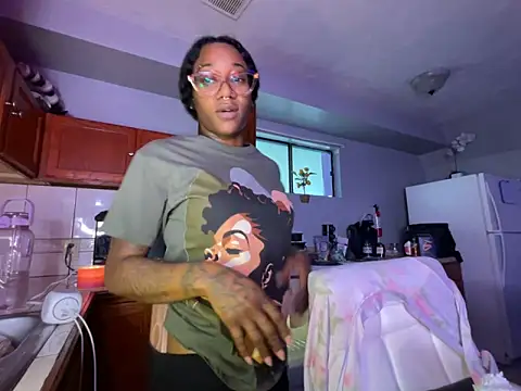 VixenCapri ওয়েবক্যাম শো