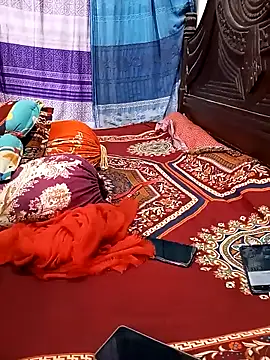 Tanisha-Chy: онлайн-секс-чат