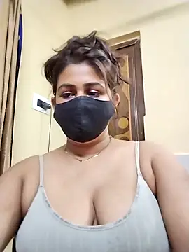 Pokazy przed kamerką – pinkihot23