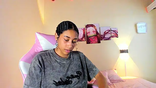 meredit_cris23 Adlı Modelin Web Kamerası Şovu