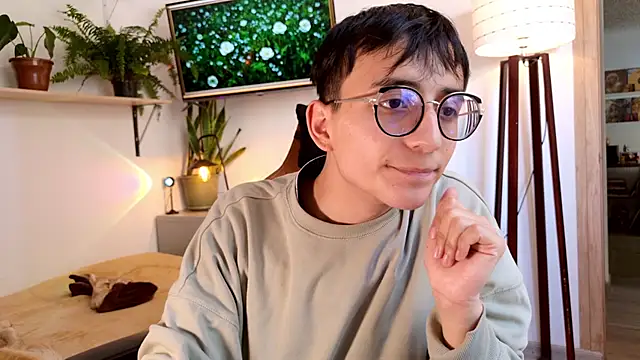 Sr_evann's Live XXX Chat