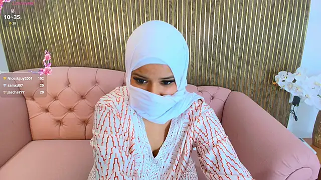 Aminaa_Kaarim's Webcam Show