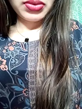 Noor_Darliing: онлайн-секс-чат