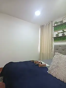 sasi_luna's Live XXX Chat