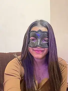 Im_Sakshi_ Chat XXX in diretta