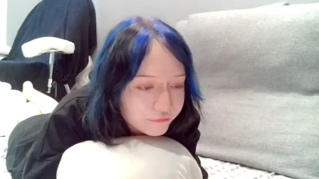 Shine_Luna's Live XXX Chat