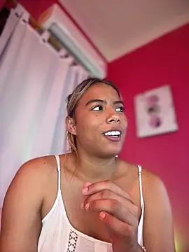 MiaSizzle Obrolan Langsung XXX