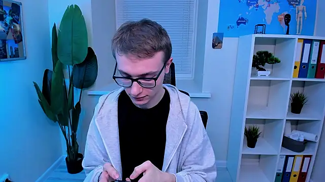 Emmit_Barker Live XXX-chat