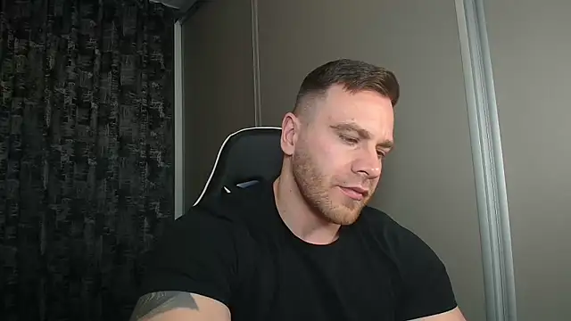Živý XXX chat Thori92