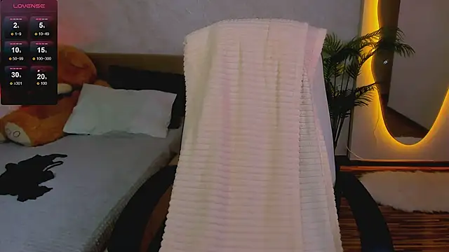 ashleyro1: онлайн-секс-чат