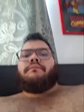 Edmund98 Chat XXX in diretta