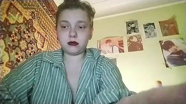 KikiBang Chat XXX live