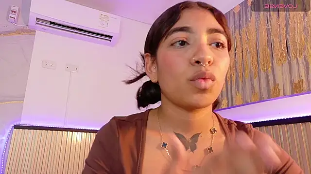 Chat XXX en directo de Scarlet_Vixen_